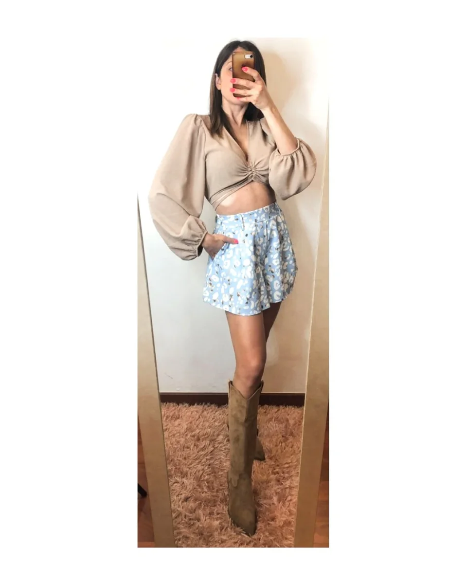 Shorts Butterfly animalier: INDACO! - immagine 3