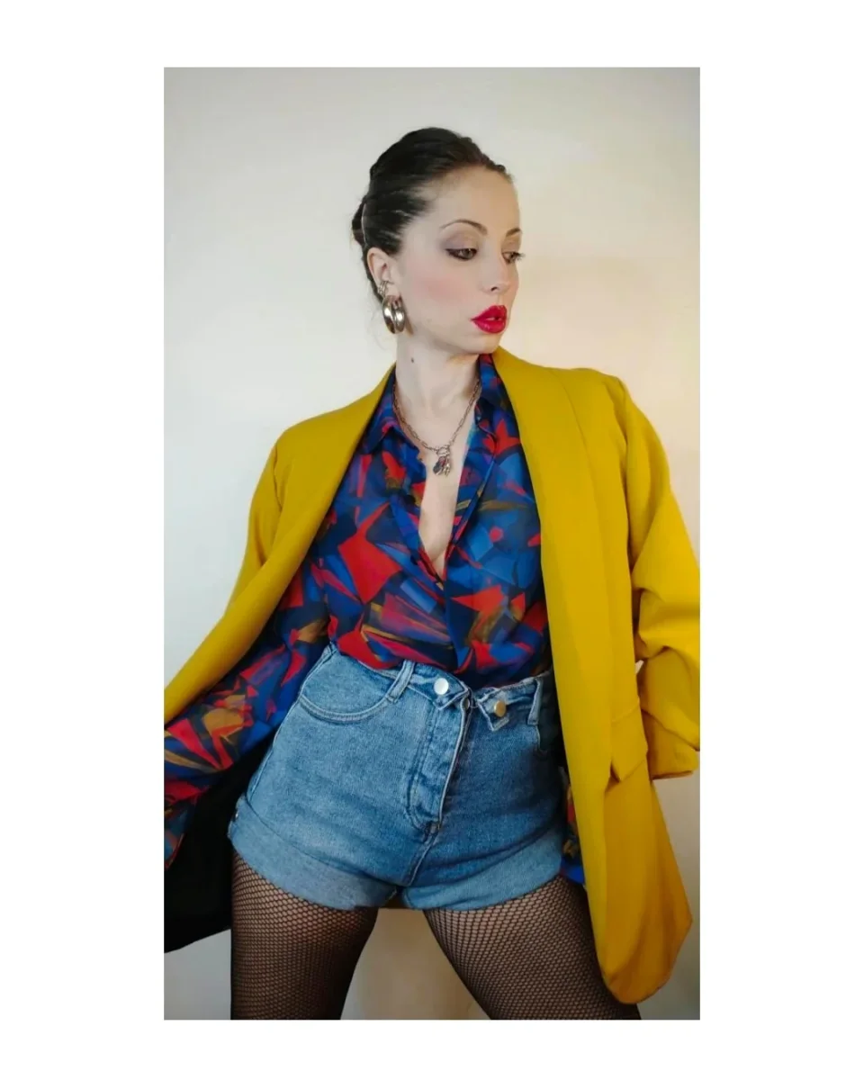 Blazer taglio maschile foderato con manica arricciata! - immagine 2