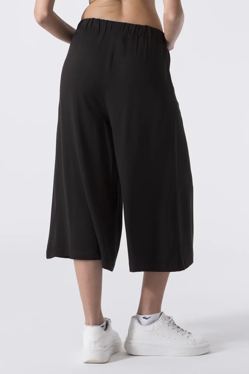 PANTALONE SPORTY ELEGANCE IN VISCOSA - immagine 4