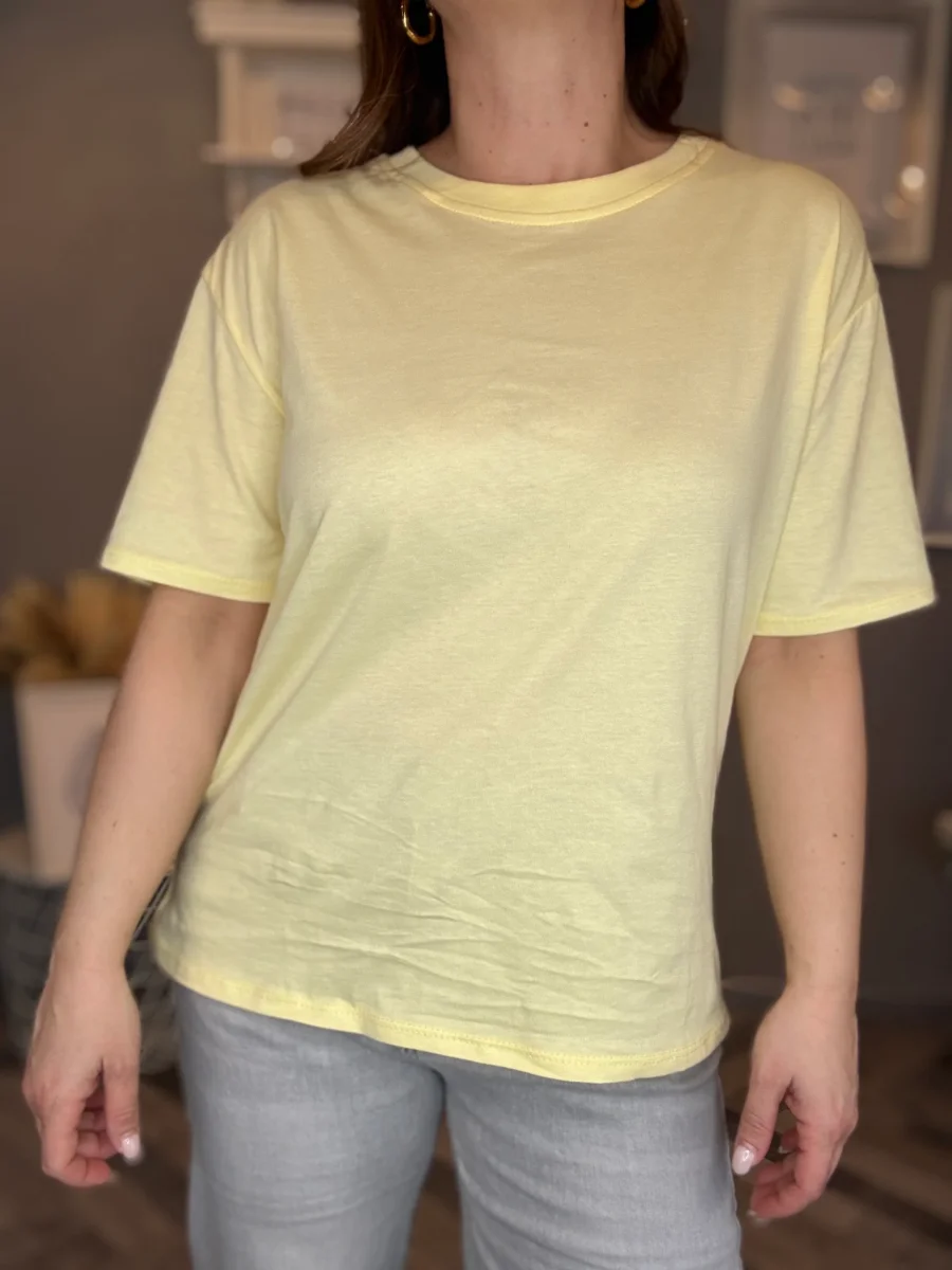 T-shirt soft basic giallo pastello - immagine 3