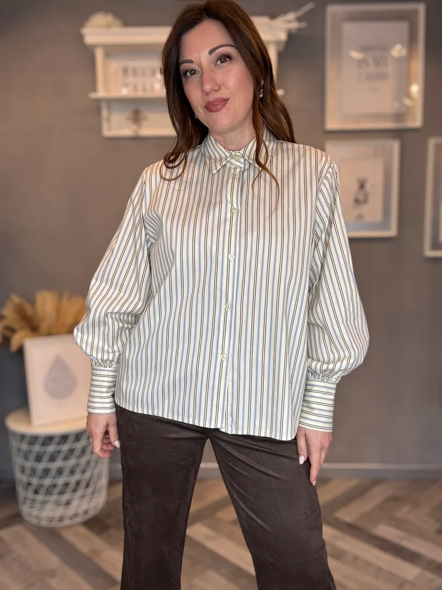 Camicia giallo pastello bacchetta celeste e moro - immagine 2