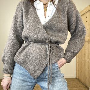 Cardigan incrociato cappuccino